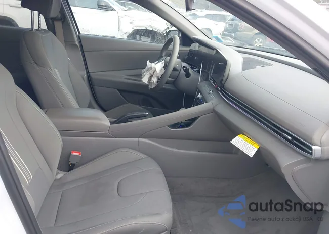 KMHLM4DG2RU653544: 43935570