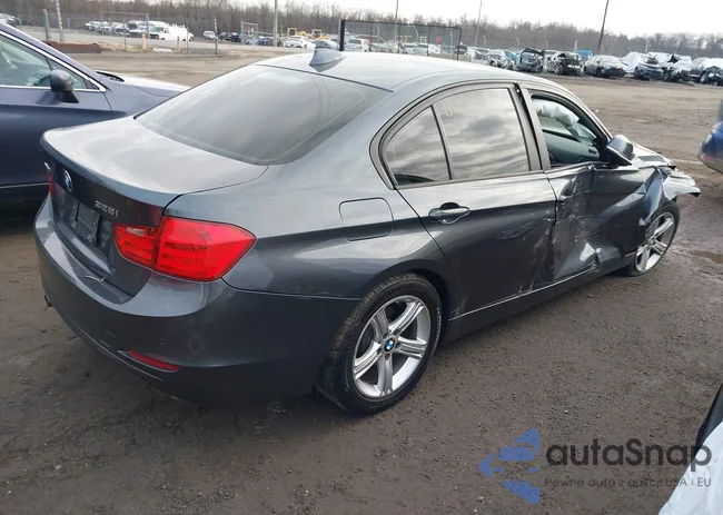 WBA3B3G59FNT19125: 43935586