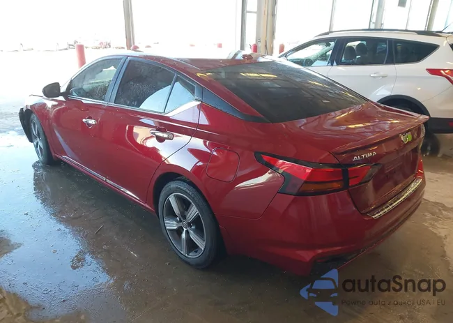 1N4BL4DV2MN356882: 43935588