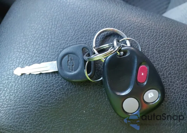 1GNDT33S492127530: 43936794