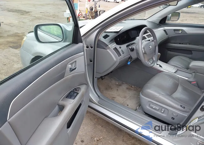 4T1BK36B55U056525: 43936878