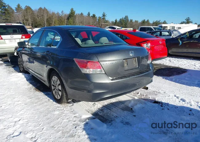 1HGCP2F36AA090564: 43936882