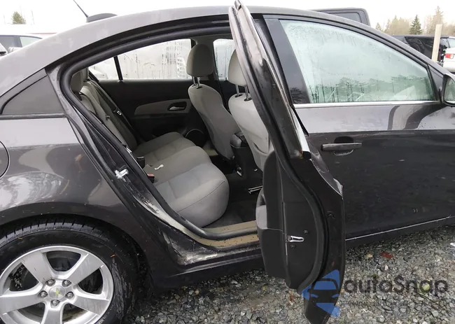 1G1PE5SB0G7184409: 43936988