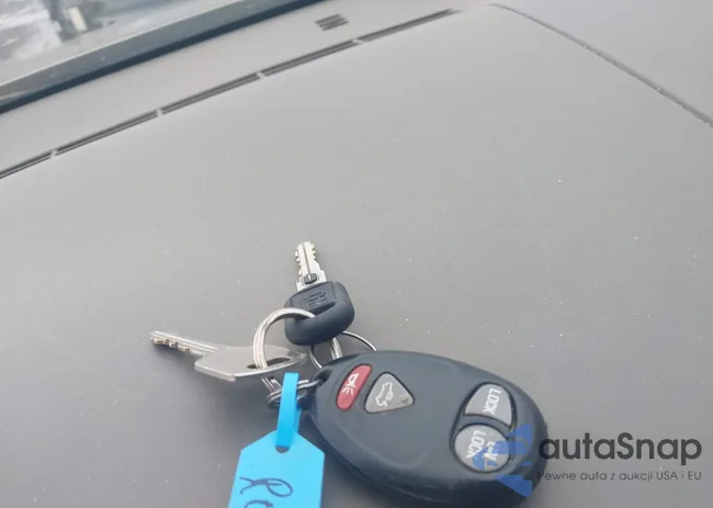 2G4WS52J031242525: 43937033