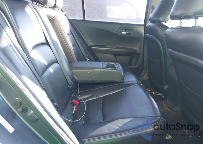 1HGCR2F57DA057864: 43937170