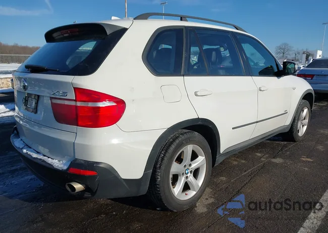 5UXFE43558L002250: 43936385