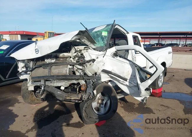 1N6ED26T12C300832: 43936402