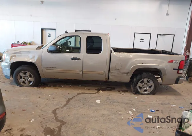 1GTEK19J67Z565182: 43936566