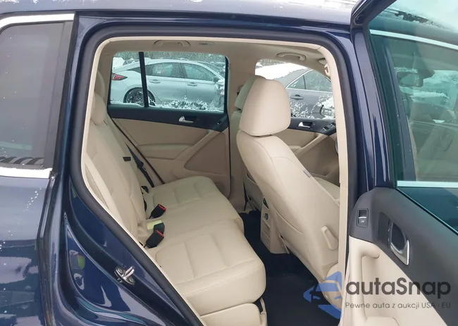 WVGBV7AX7GW535697: 43936607