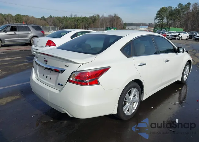 1N4AL3AP4EC141853: 43936626