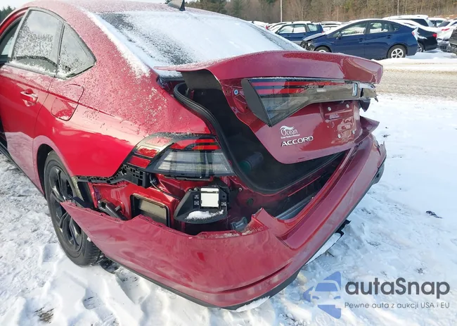 1HGCY1F45SA030003: 43936682