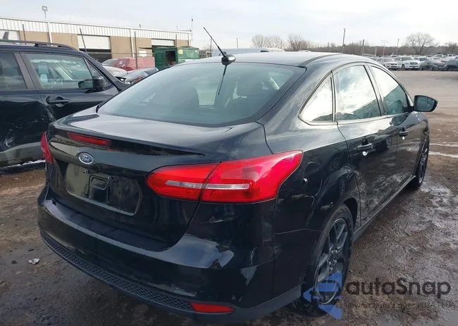 1FADP3F28JL223058: 43936687