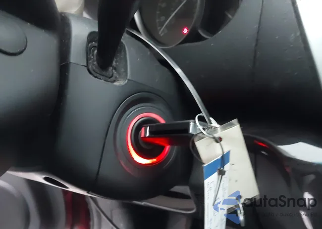 1YVHZ8CH4B5M01317: 43937817