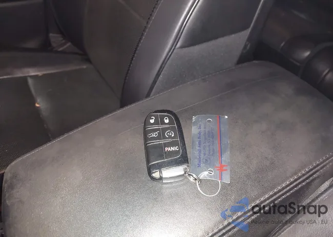 1C4RJFCG4JC230558: 43937931