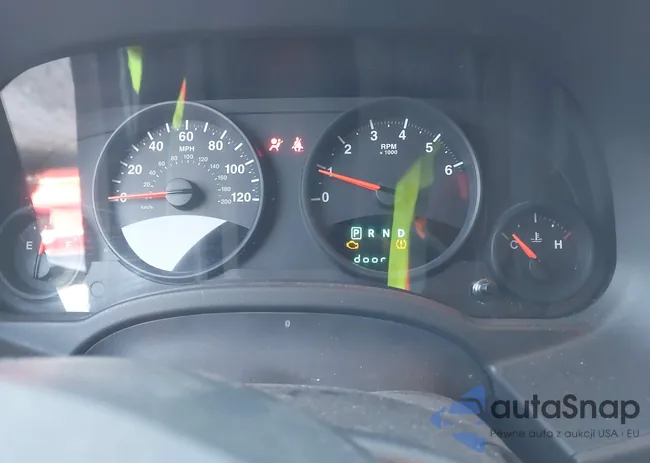 1C4NJDBB5DD228843: 43937950