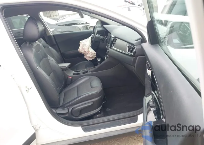 KNDCC3LC3H5061420: 43938019