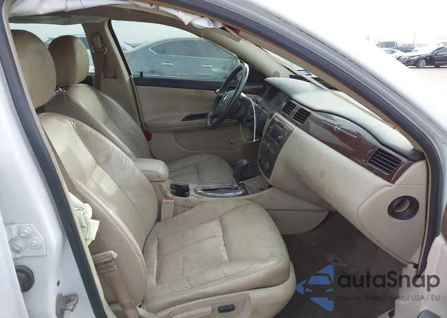 2G1WB5EK7B1191976: 43938135