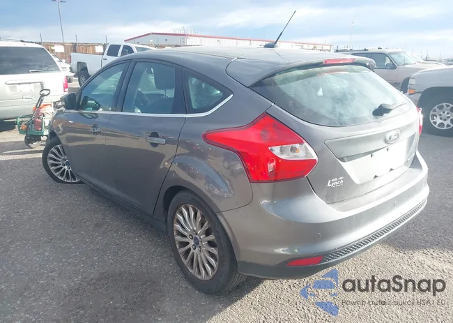 1FAHP3N2XCL266287: 43938250