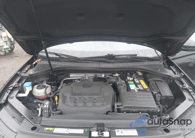 3VV2B7AX5LM104011: 43938271