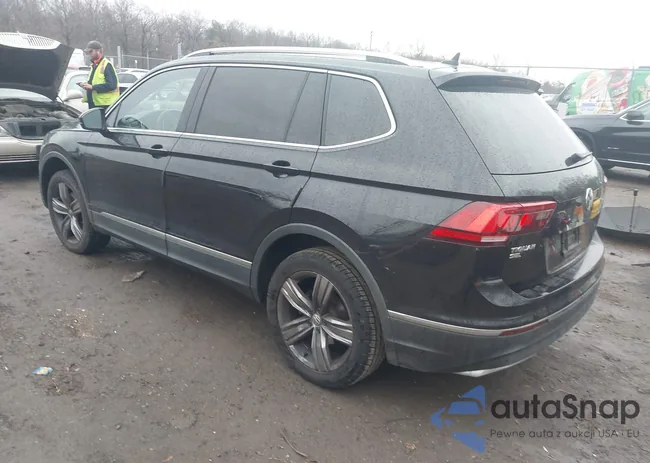 3VV2B7AX5LM104011: 43938271