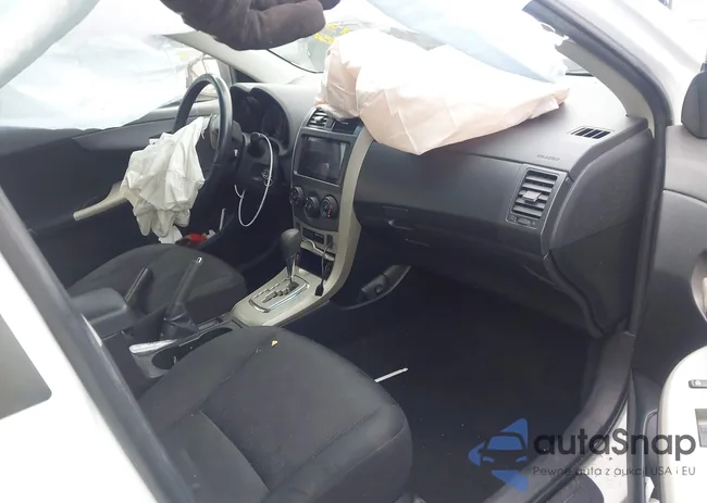 2T1BU4EE3AC413255: 43938304