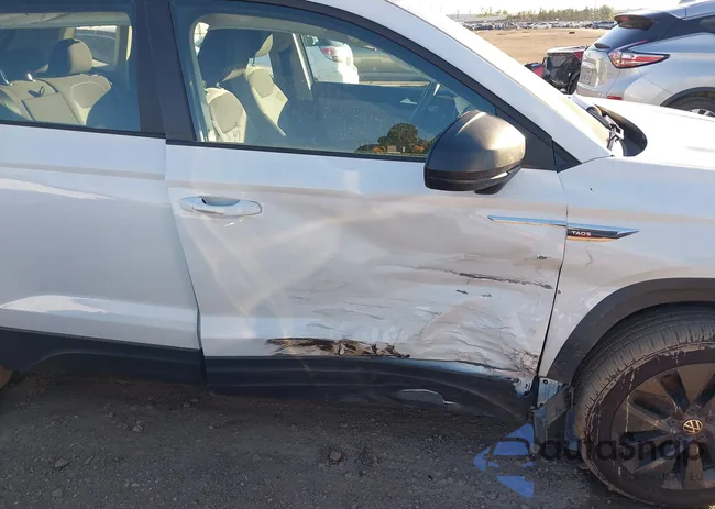 3VV5X7B25RM017087: 43937374