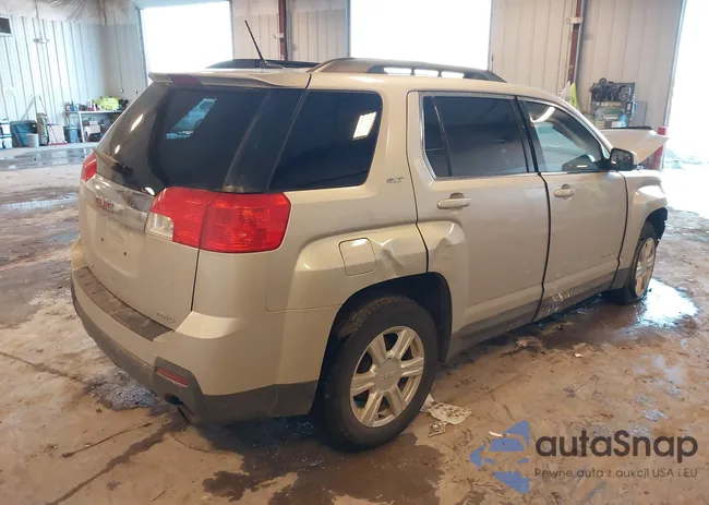 2GKFLXE3XE6309779: 43937393