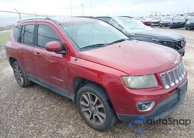 1C4NJCCB0FD164996: 43937457