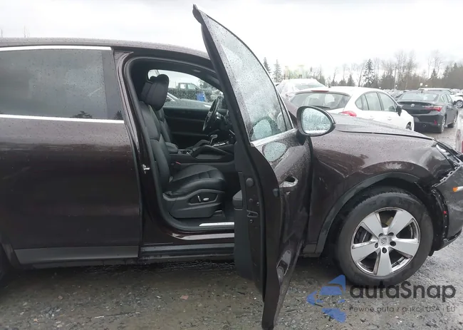 WP1AA2AY9KDA01840: 43937554