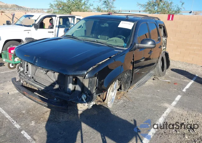 1GNSCBE08DR245030: 43937587