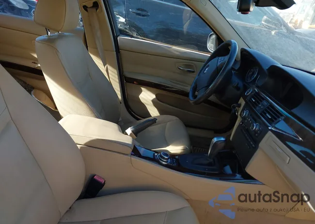 WBAPH7G52ANM52146: 43937613