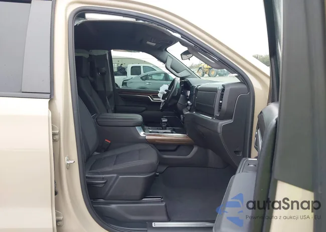 3GCUDFED6PG113817: 43937751