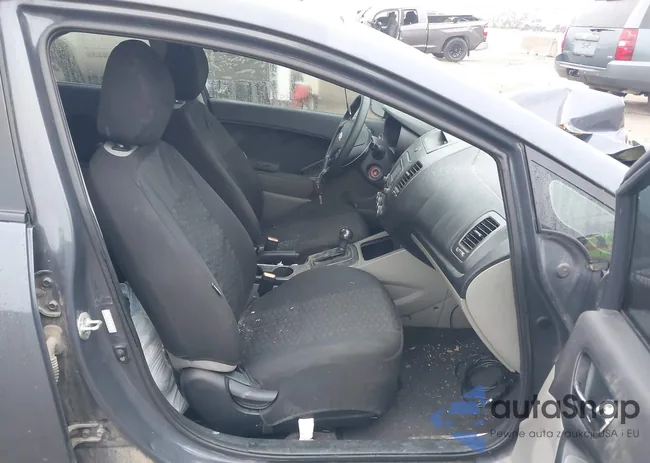 KNAFX4A67G5489765: 43937762