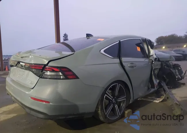 1HGCY2F56PA031151: 43938797