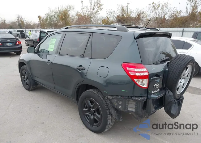 2T3BK4DV8CW077215: 43938844