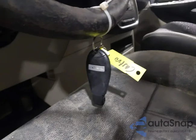 2C4RC1BG1GR141819: 43938855