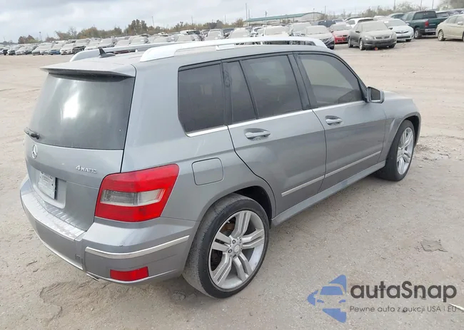 WDCGG8HB8CF792084: 43938909