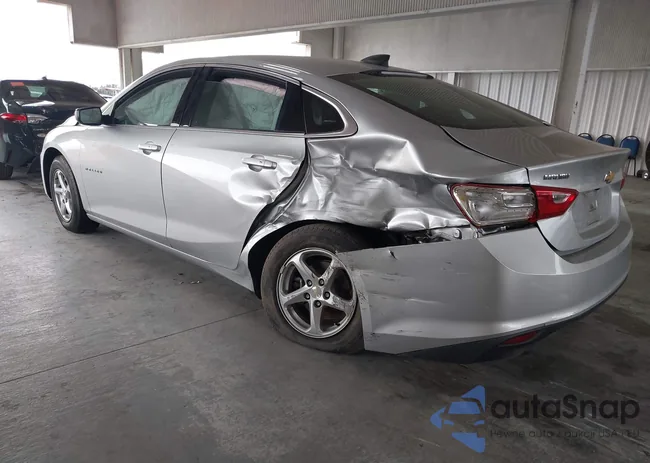 1G1ZB5ST4HF201780: 43939039