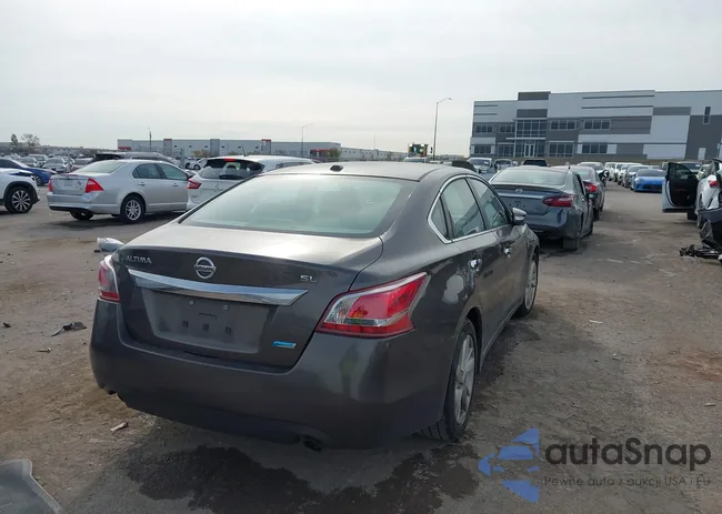 1N4AL3AP8DC175745: 43939061