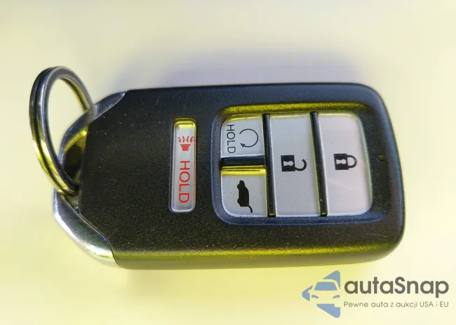 2HKRW2H5XNH656671: 43939078