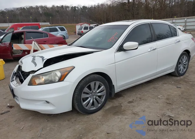 1HGCP3F88BA026092: 43939111