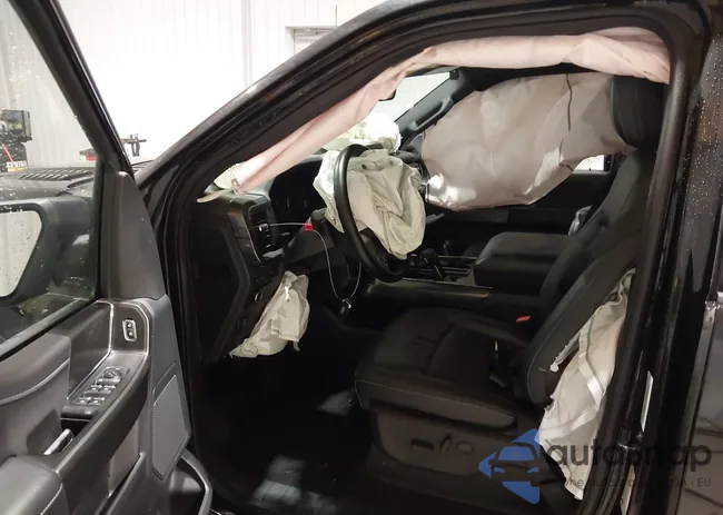 1FTFW1ED3PFC67568: 43939177