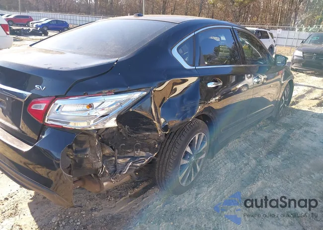 1N4AL3AP9GC116272: 43939191