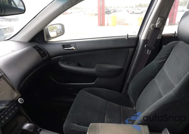 1HGCM56137A034227: 43939224