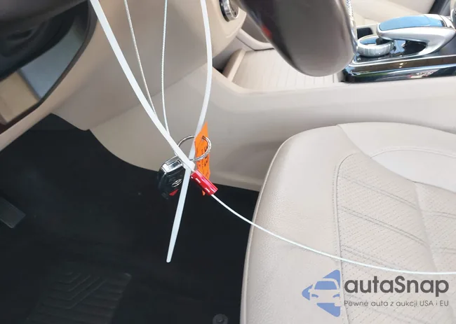 4JGDA5JB1GA775886: 43939327