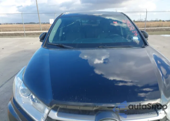 5TDZARFH7JS036272: 43939360