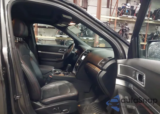 1FM5K8GT8HGC53743: 43938390