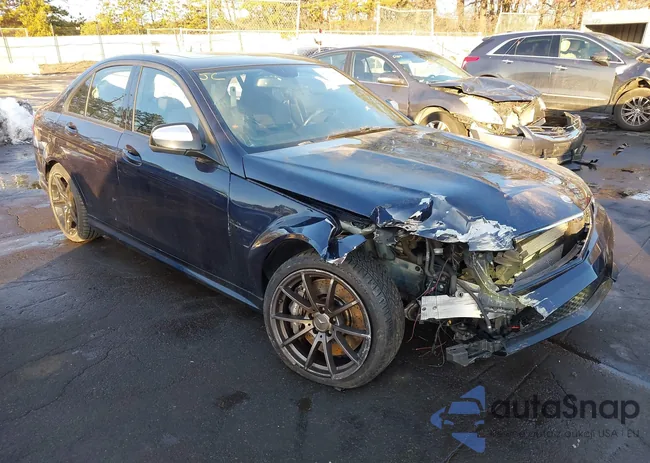 WDDGF7HB3DA838251: 43938466