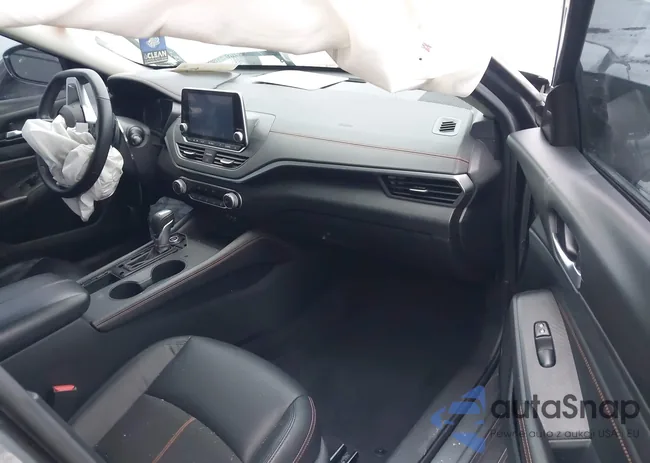 1N4BL4CV0LC255142: 43938579