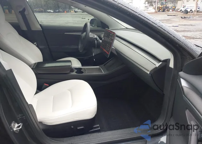 5YJ3E1EC8NF362061: 43938657